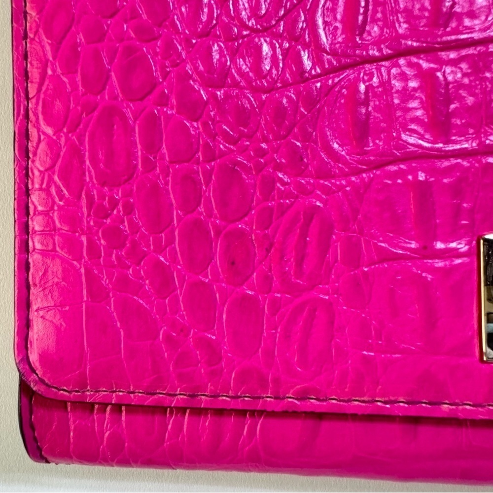 Kate Spade Fiona Orchard Valley neon pink croc embossed leather crossbody bag - Picture 13 of 14